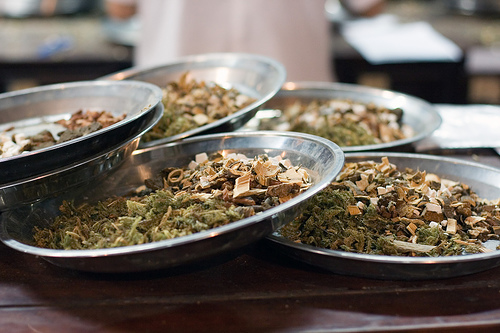Chinese-herbs_FlickrCreativeCommons_romainguy