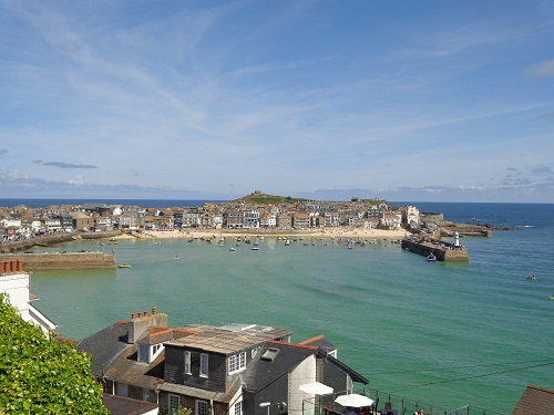 St Ives, a pretty little Cornish town where seagulls are mafias