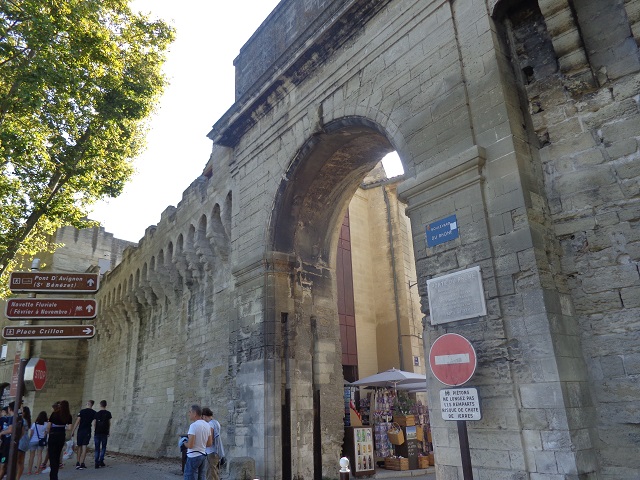 One of the smaller city entrances into Avignon from the riverside.